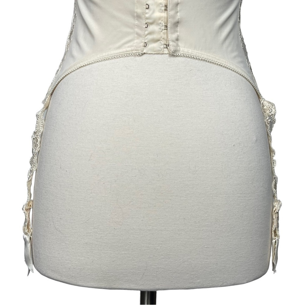 RARE NWT VTG 90s Y2K La Perla Bridal Ivory Lace Bustier Corset 36B Garter Straps - Picture 10 of 15